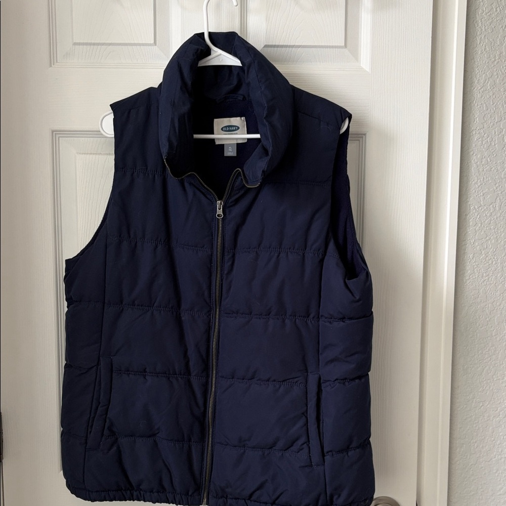 Old Navy Navy Quilted Puffer Vest - Women's